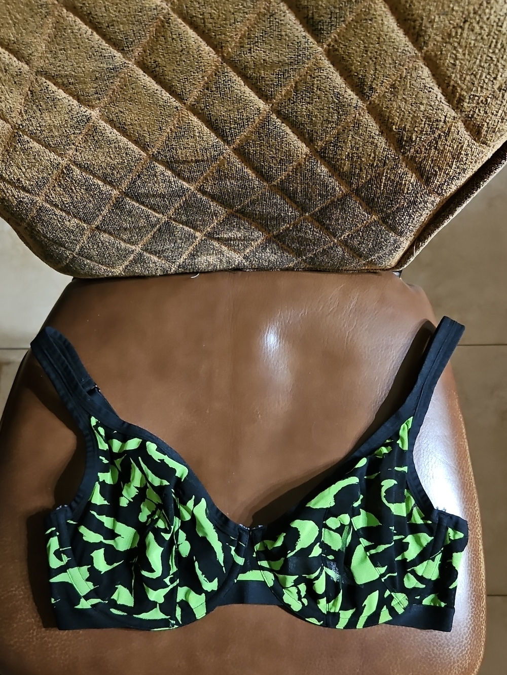Cacique Lane Bryant Unlined T-Shirt Underwire Black Green Lace Mesh Sheer Bra
